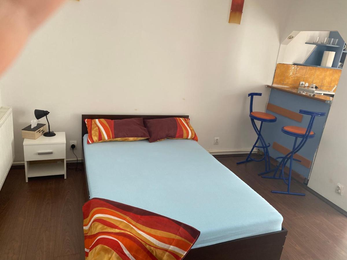 Garsoniera One Bedroom Apartment Χουνεντοάρα Εξωτερικό φωτογραφία